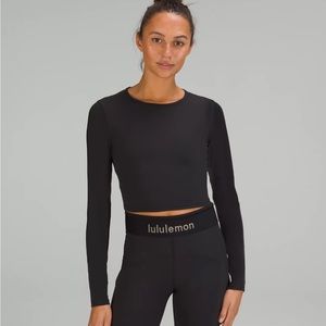 lululemon logo elastic everlux training longsleeve